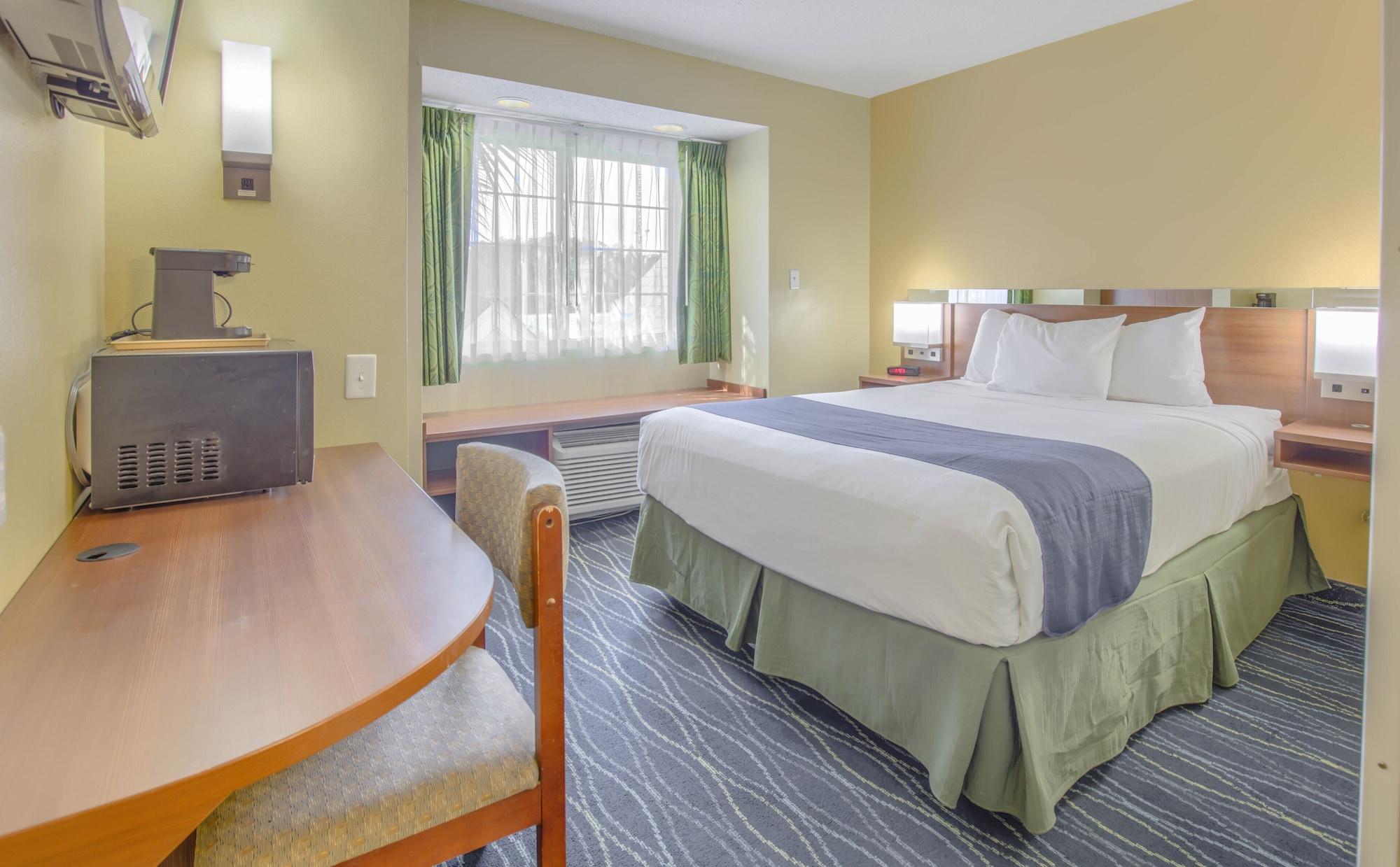 Microtel Inn & Suites By Wyndham Gulf Shores Exterior foto
