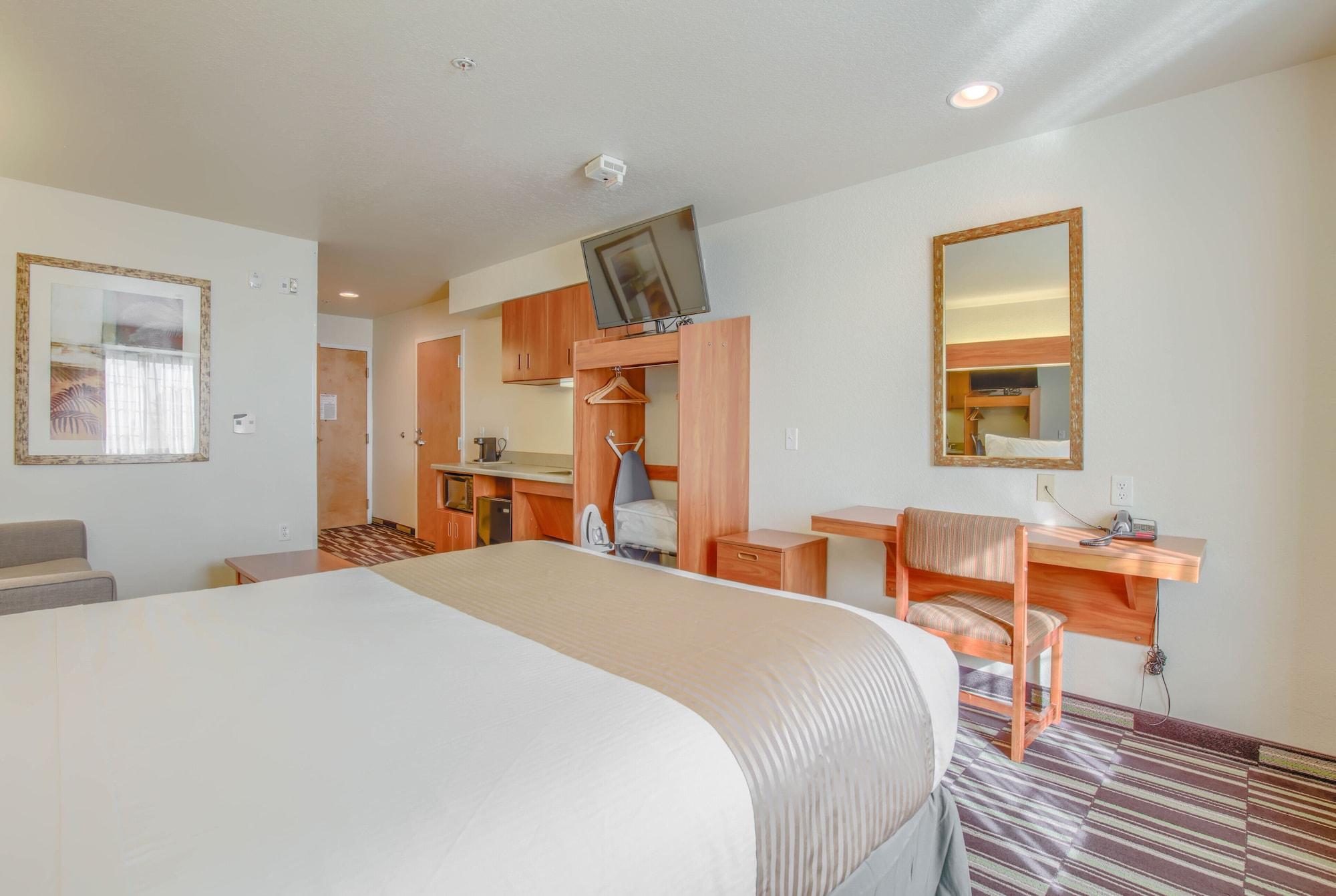 Microtel Inn & Suites By Wyndham Gulf Shores Exterior foto